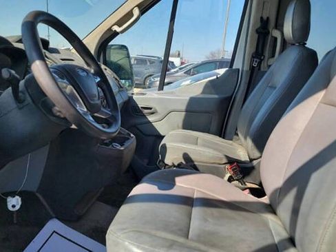 Used 2019 Ford Transit 350 XL image 7