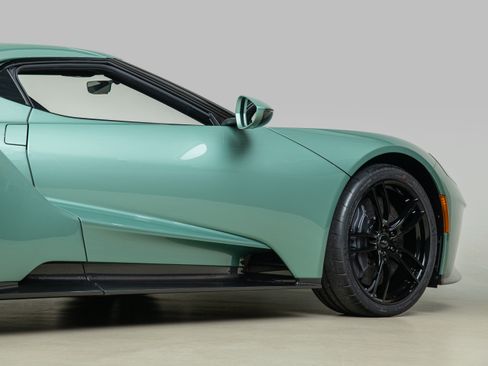 Used 2022 Ford GT RWD image 58