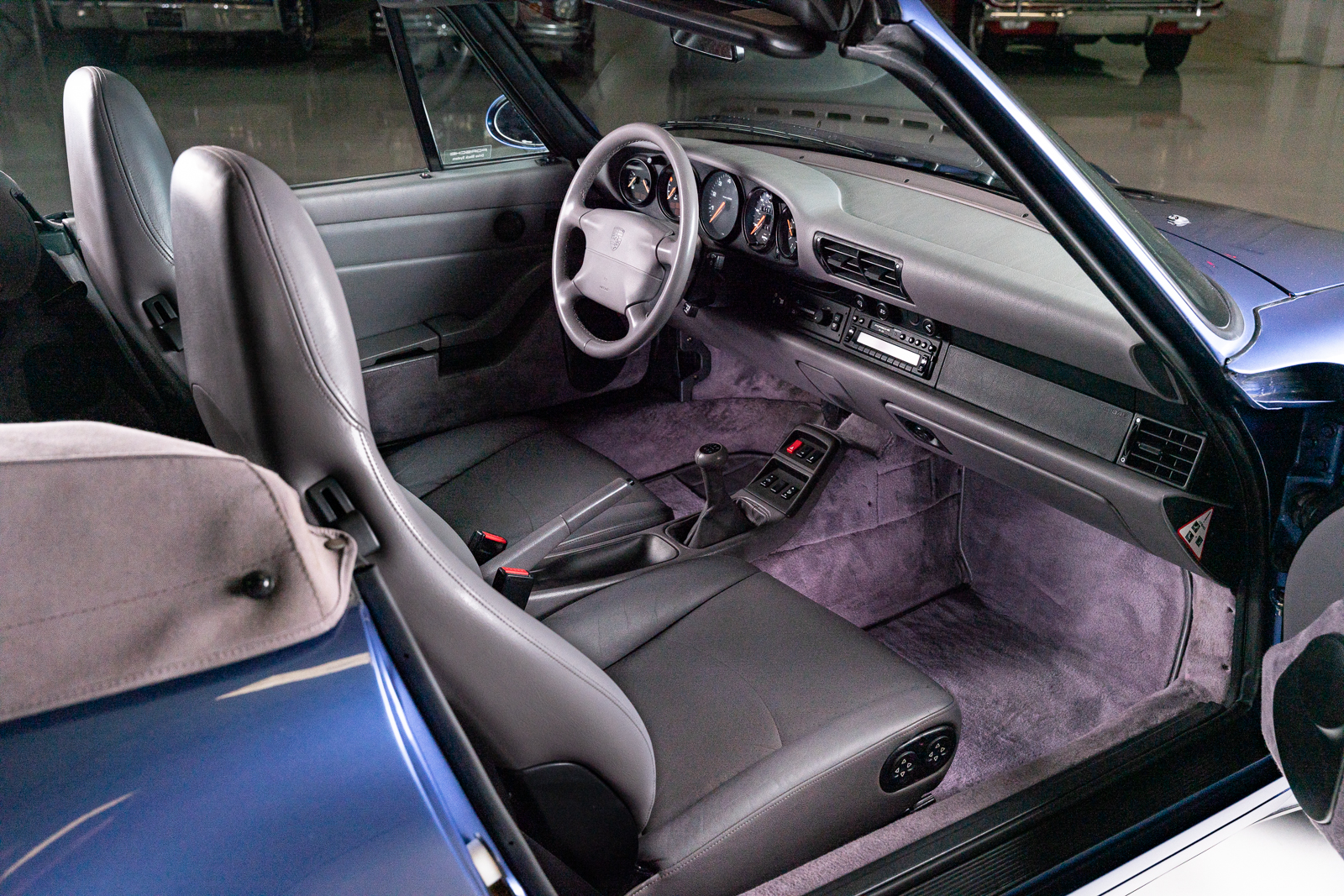 Used 1997 Porsche 911 Carrera Cabriolet RWD image 70