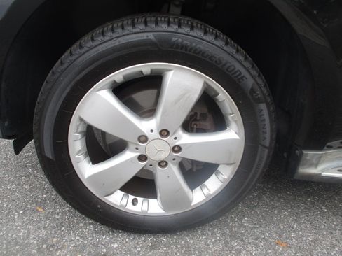 Used 2011 Mercedes-Benz ML 350 image 19