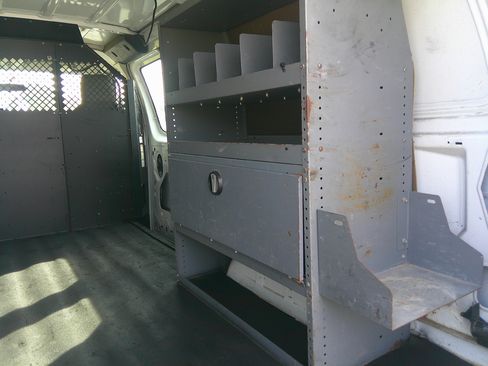 Used 2014 Ford E-150 and Econoline 150 XL image 8