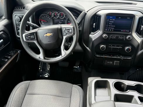 Used 2020 Chevrolet Silverado 1500 4x4 Double Cab LT image 7
