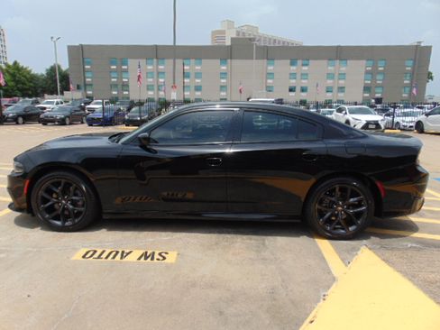 Used 2022 Dodge Charger GT image 5
