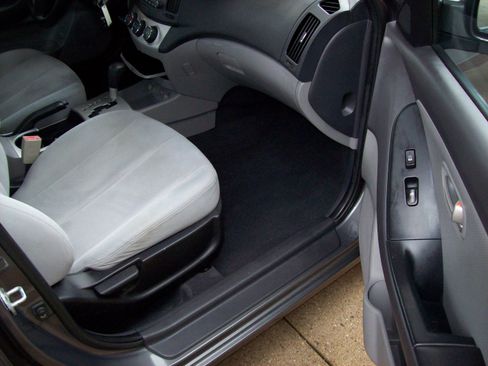 Used 2008 Hyundai Elantra SE image 15