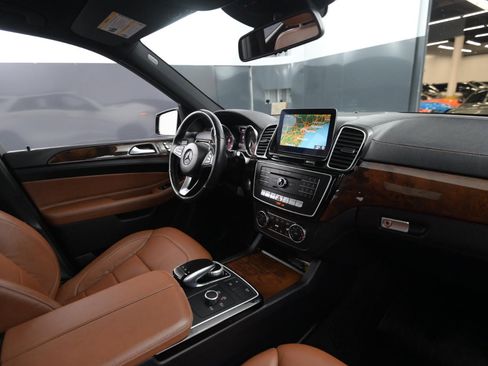 Used 2016 Mercedes-Benz GLE 400 image 48