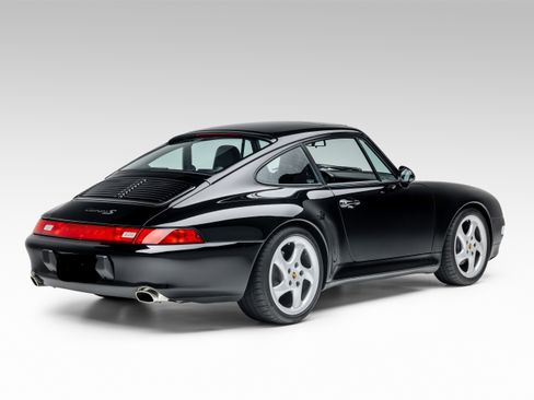 Used 1998 Porsche 911 Carrera S image 4