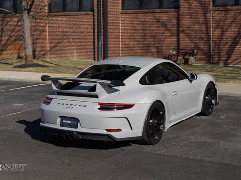 Used 2018 Porsche 911 GT3 image 21