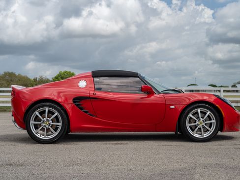 Used 2005 Lotus Elise image 27