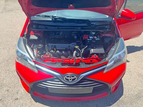Used 2015 Toyota Yaris L Hatchback FWD image 24