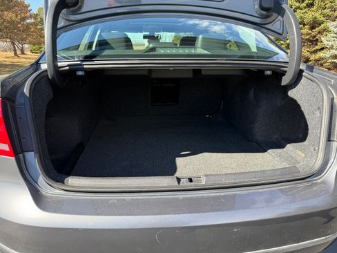 Used 2014 Volkswagen Passat 1.8T SEL Premium image 6