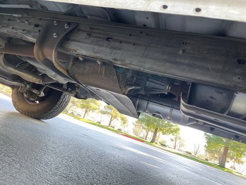 Used 2004 Ford F250 Lariat image 13