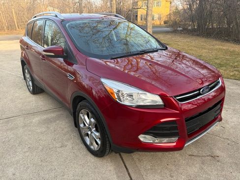 Used 2016 Ford Escape 4WD Titanium image 4
