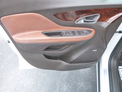 Used 2013 Buick Encore Premium image 11