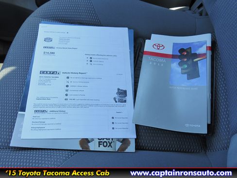 Used 2015 Toyota Tacoma image 17
