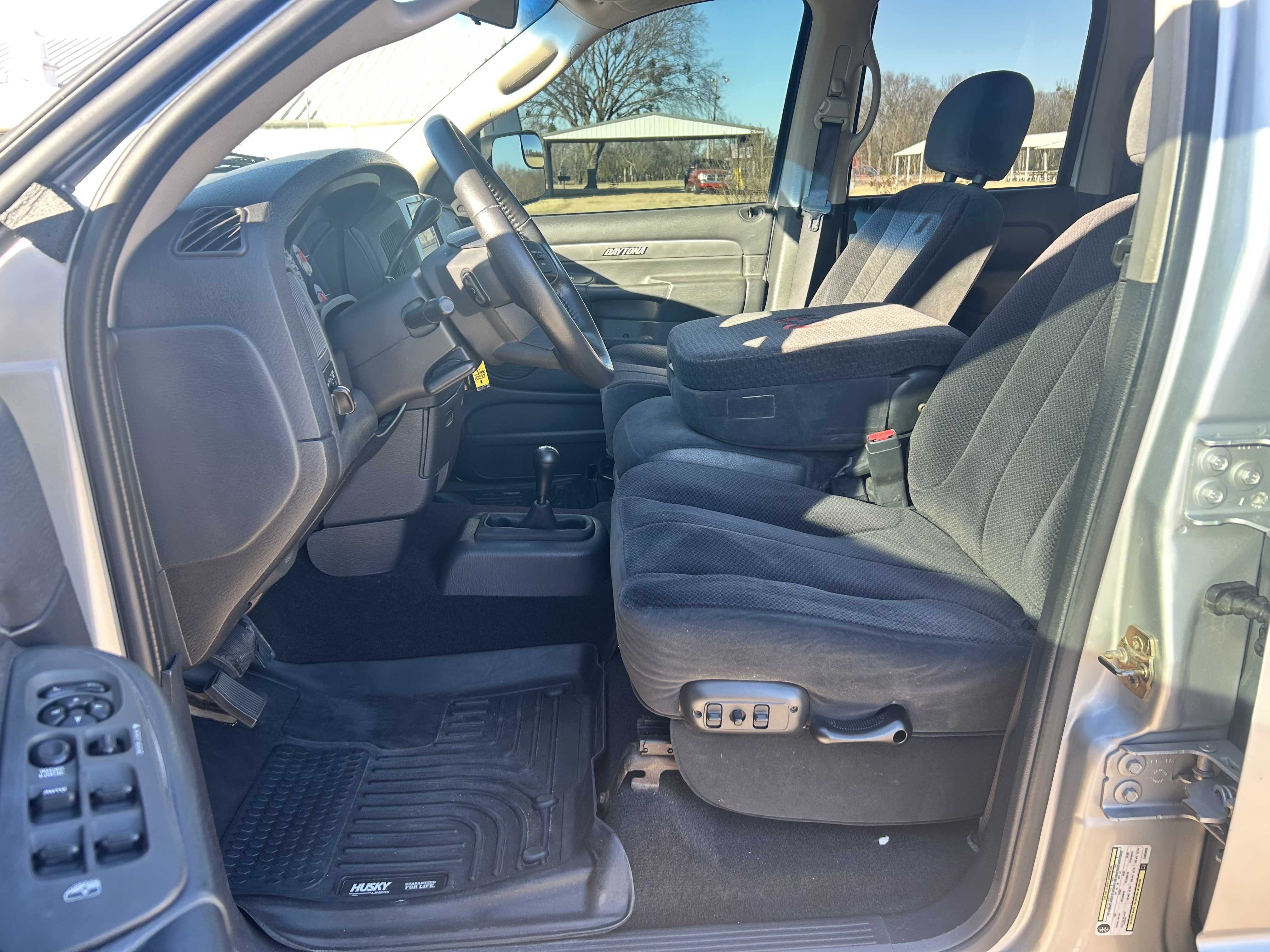 Used 2005 Dodge Ram 1500 Truck SLT AWD/4WD image 9