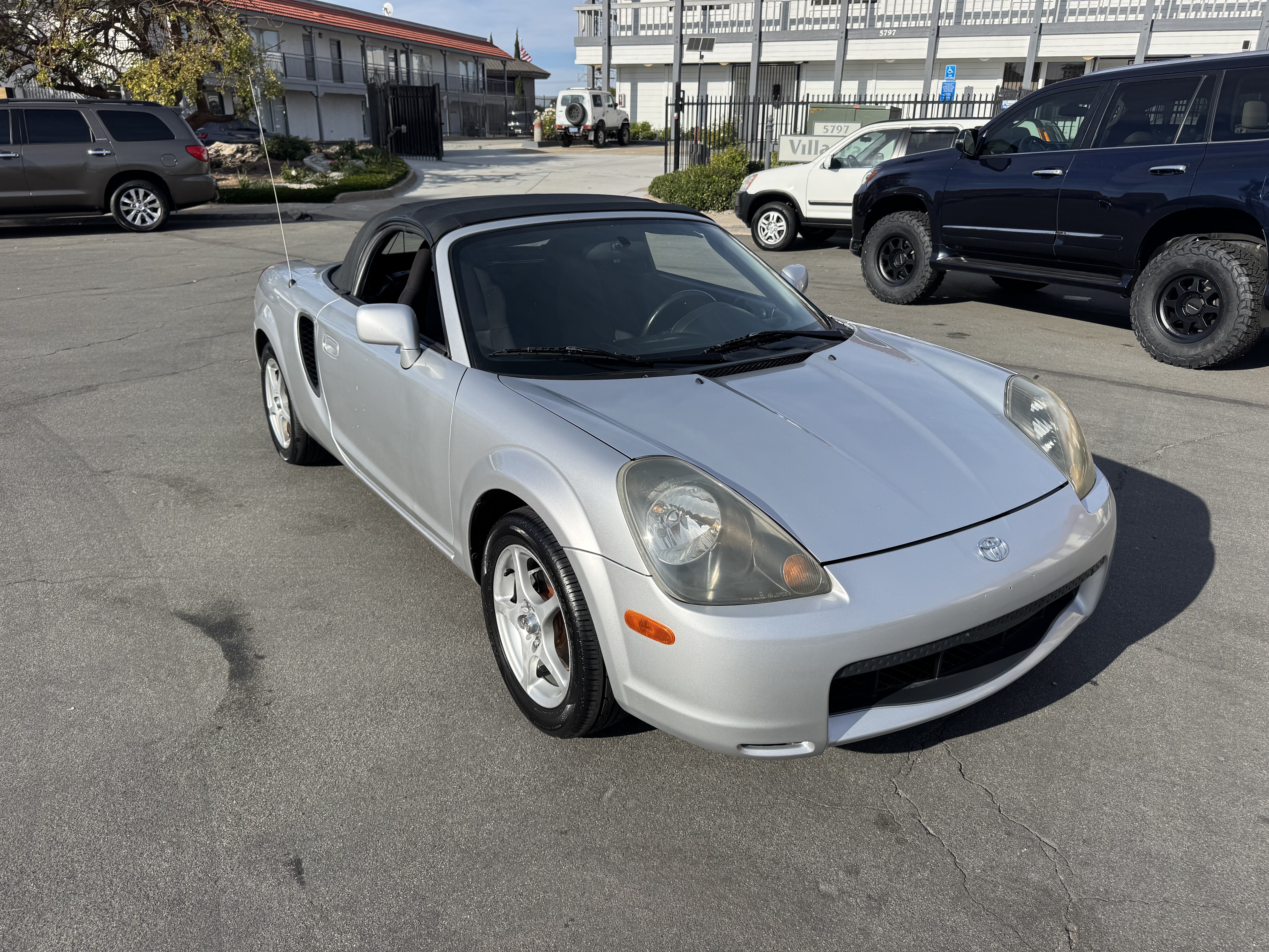 Used 2002 Toyota MR2 Spyder RWD image 29