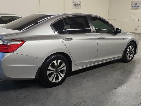 Used 2013 Honda Accord LX Special Edition image 27