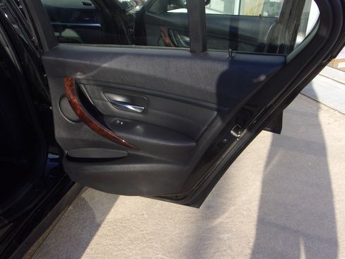 Used 2014 BMW 328i xDrive image 32