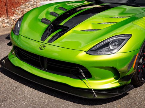 Used 2017 Dodge Viper GTC image 42