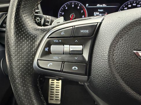 Used 2019 Genesis G70 3.3T Advanced image 23