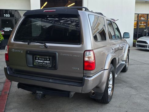 Used 2001 Toyota 4Runner Limited image 8