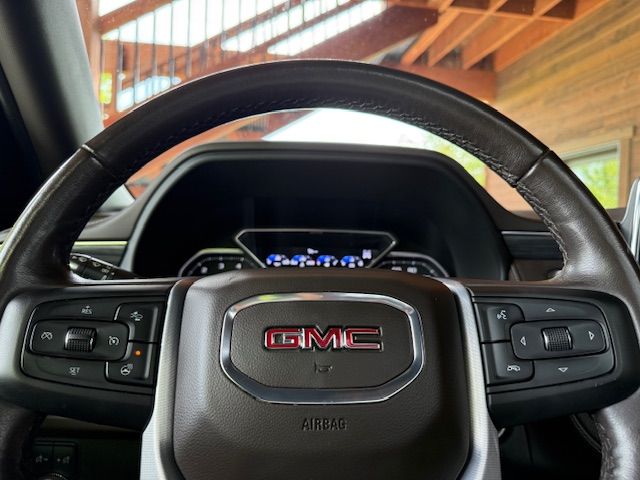 Used 2021 GMC Yukon 4WD SLT image 14