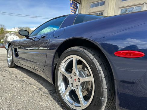 Used 2000 Chevrolet Corvette image 7