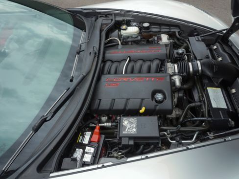 Used 2006 Chevrolet Corvette Convertible RWD image 29