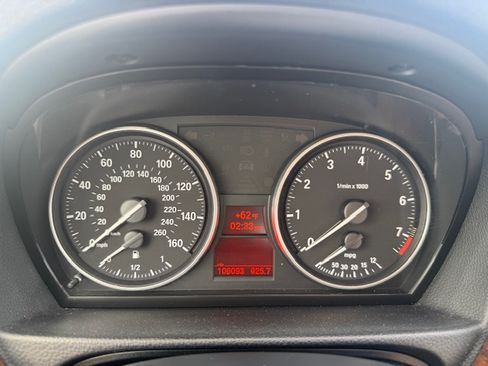 Used 2011 BMW 328i xDrive image 19