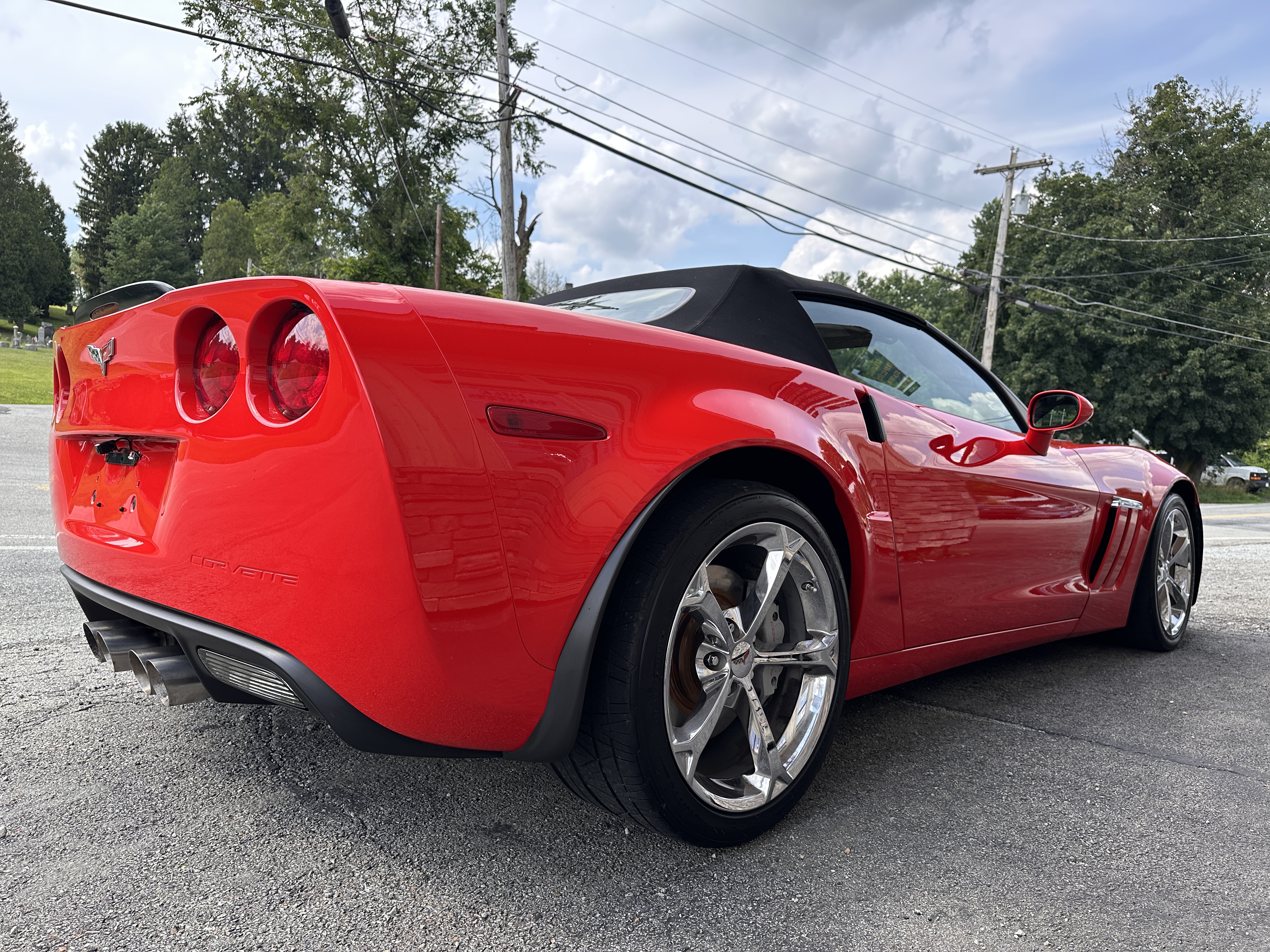 Used 2011 Chevrolet Corvette Grand Sport Convertible w/ 3LT RWD image 4
