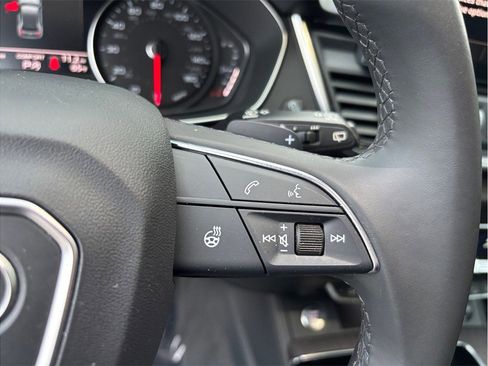 Used 2023 Audi Q5 2.0T Premium image 28