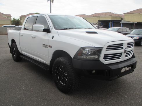 Used 2017 RAM 1500 Sport image 22