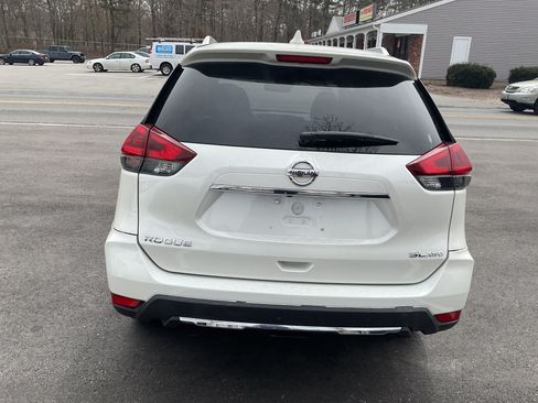 Used 2018 Nissan Rogue AWD SL w/ SL Premium Package image 6