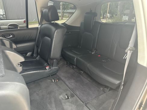 Used 2019 Nissan Armada SL image 9