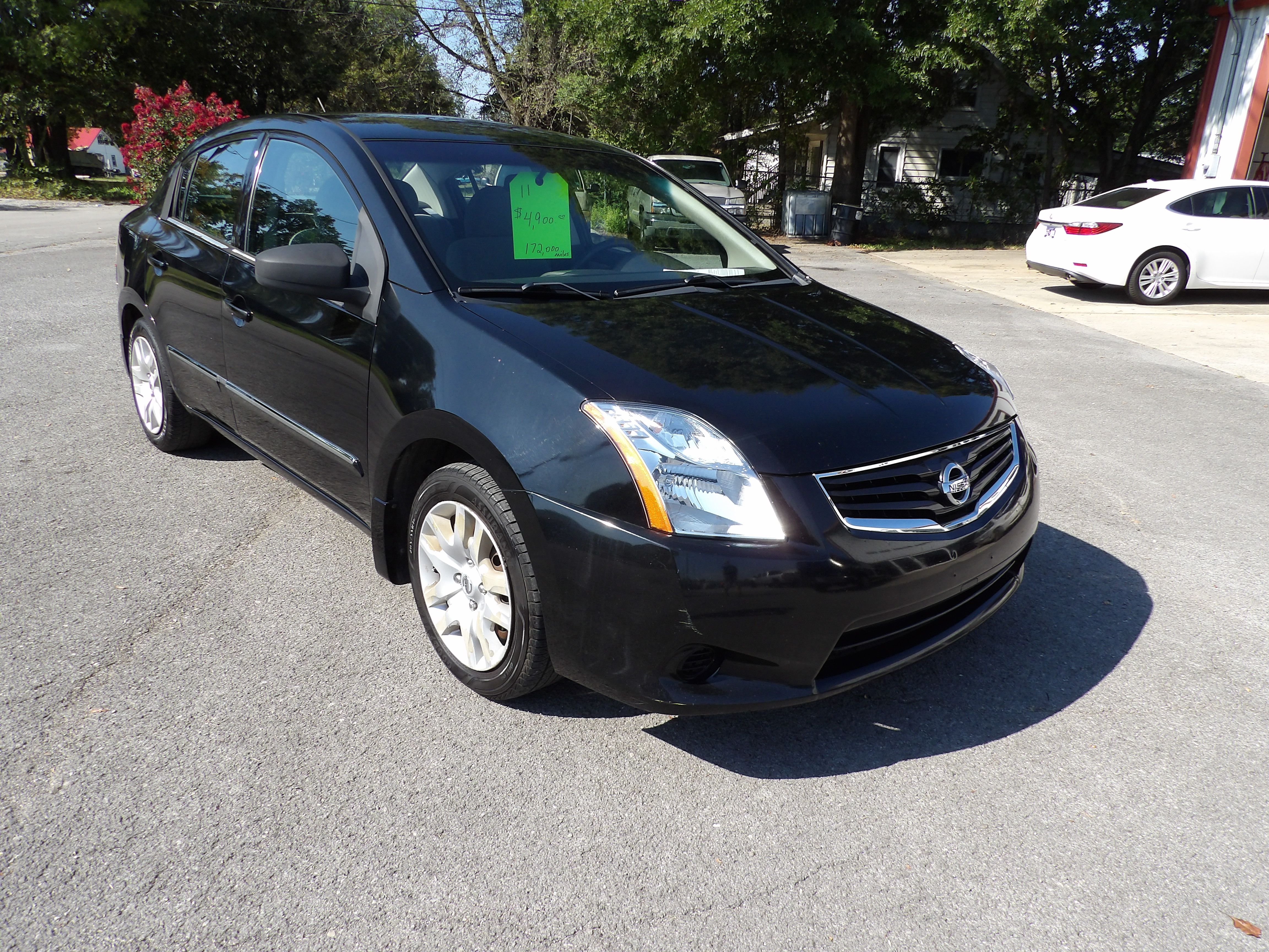 Used 2011 Nissan Sentra Sedan FWD image 4