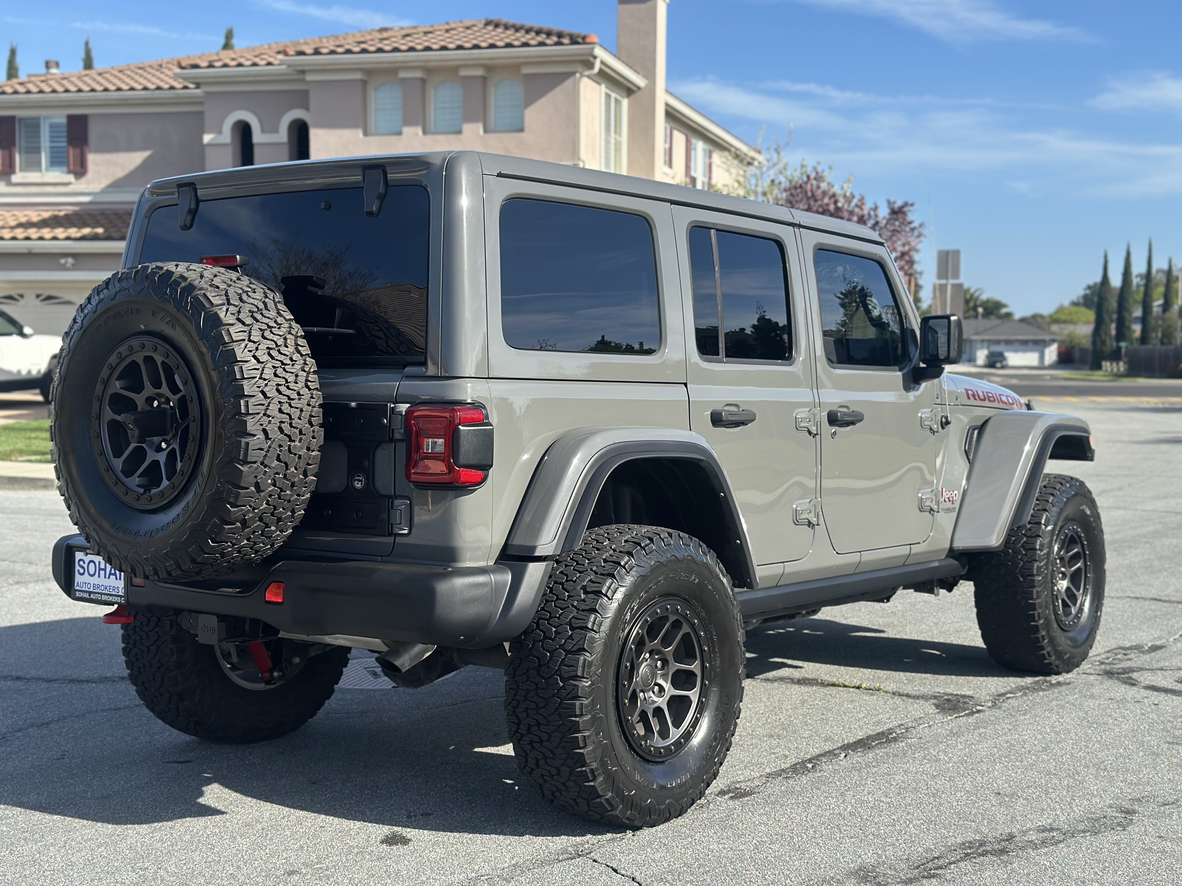 Used 2022 Jeep Wrangler Unlimited Rubicon AWD/4WD image 8