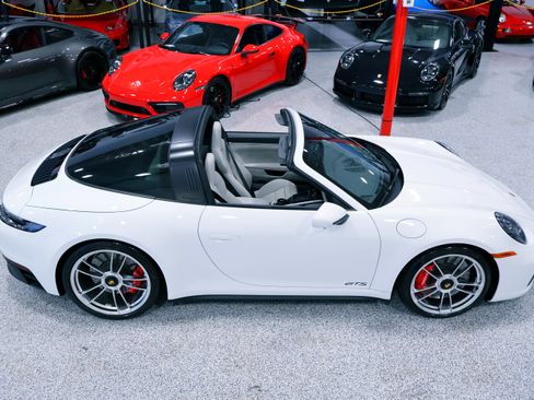 Used 2024 Porsche 911 Targa 4 GTS image 8