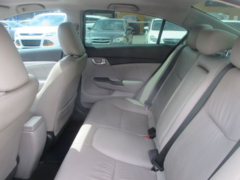 Used 2015 Honda Civic EX-L image 9