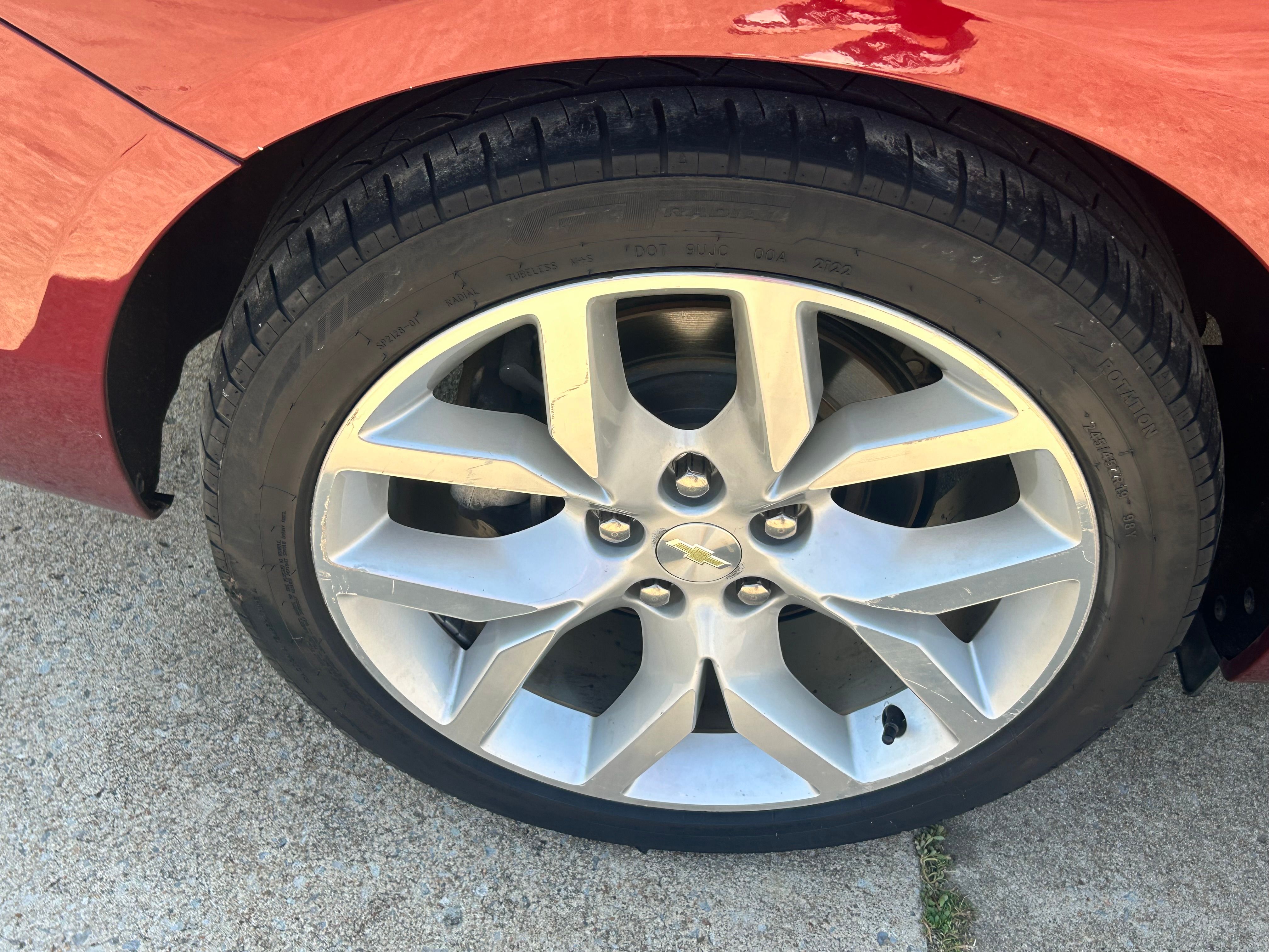 Used 2017 Chevrolet Impala Premier FWD image 25