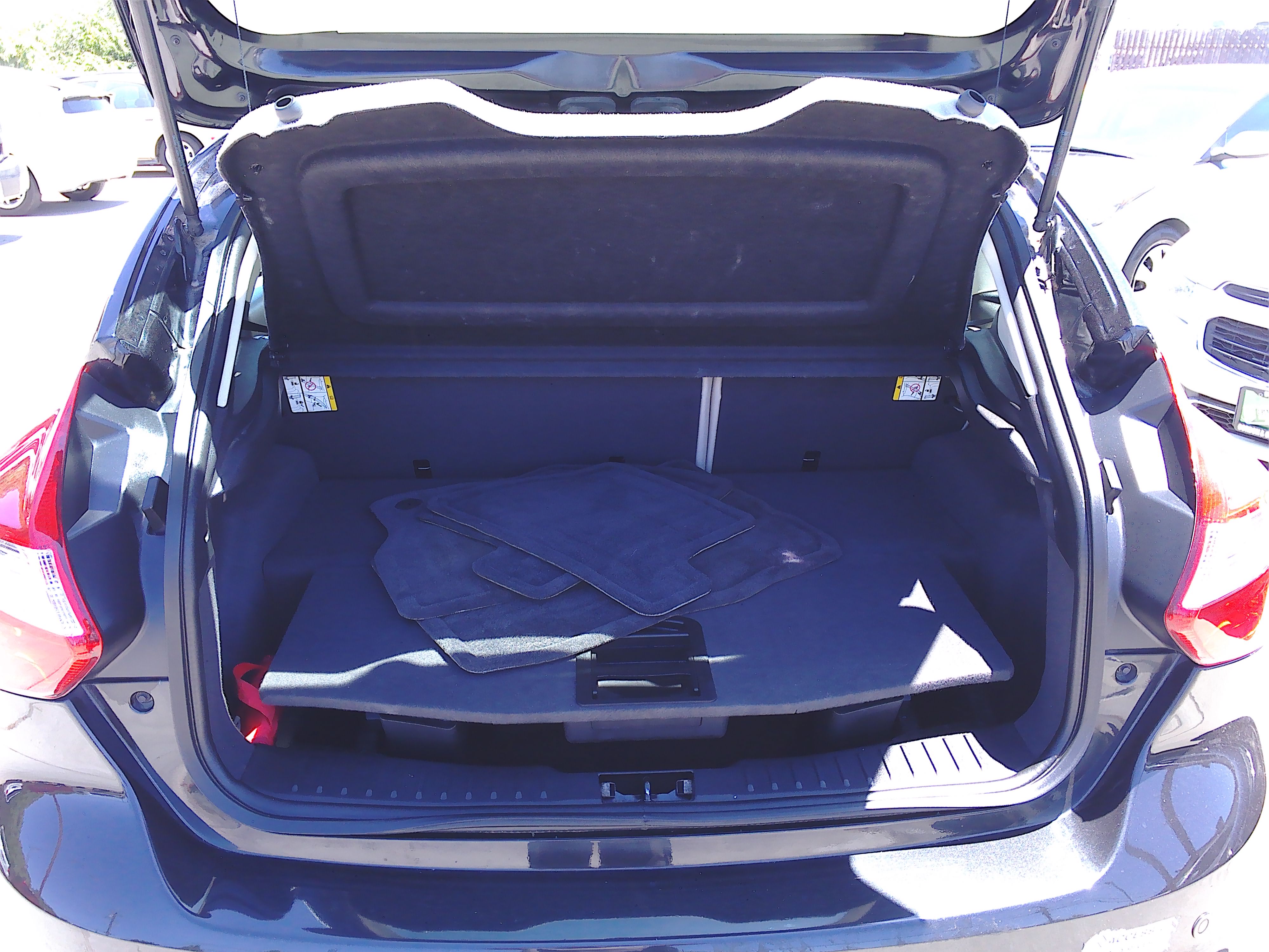 Used 2013 Ford Focus Electric Hatchback FWD image 13