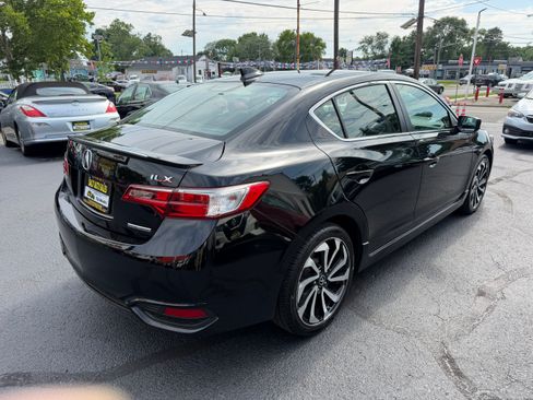 Used 2018 Acura ILX w/ Special Edition Package FWD image 24