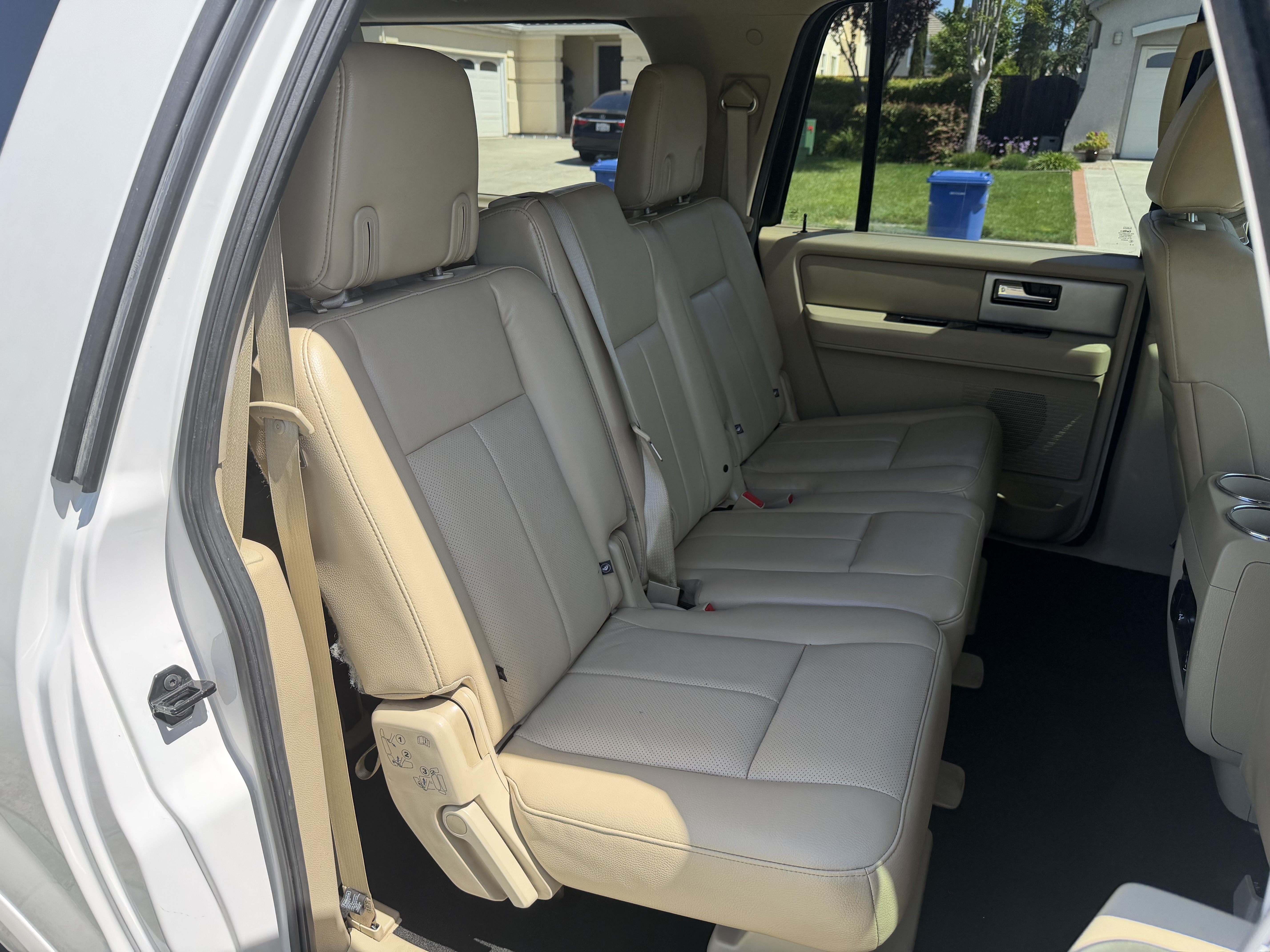 Used 2017 Ford Expedition EL 4WD Limited image 10