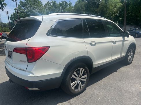 Used 2016 Honda Pilot AWD EX-L image 5