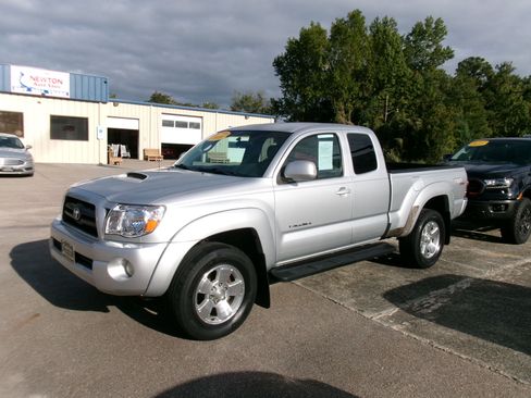 Used 2008 Toyota Tacoma TRD Sport image 1