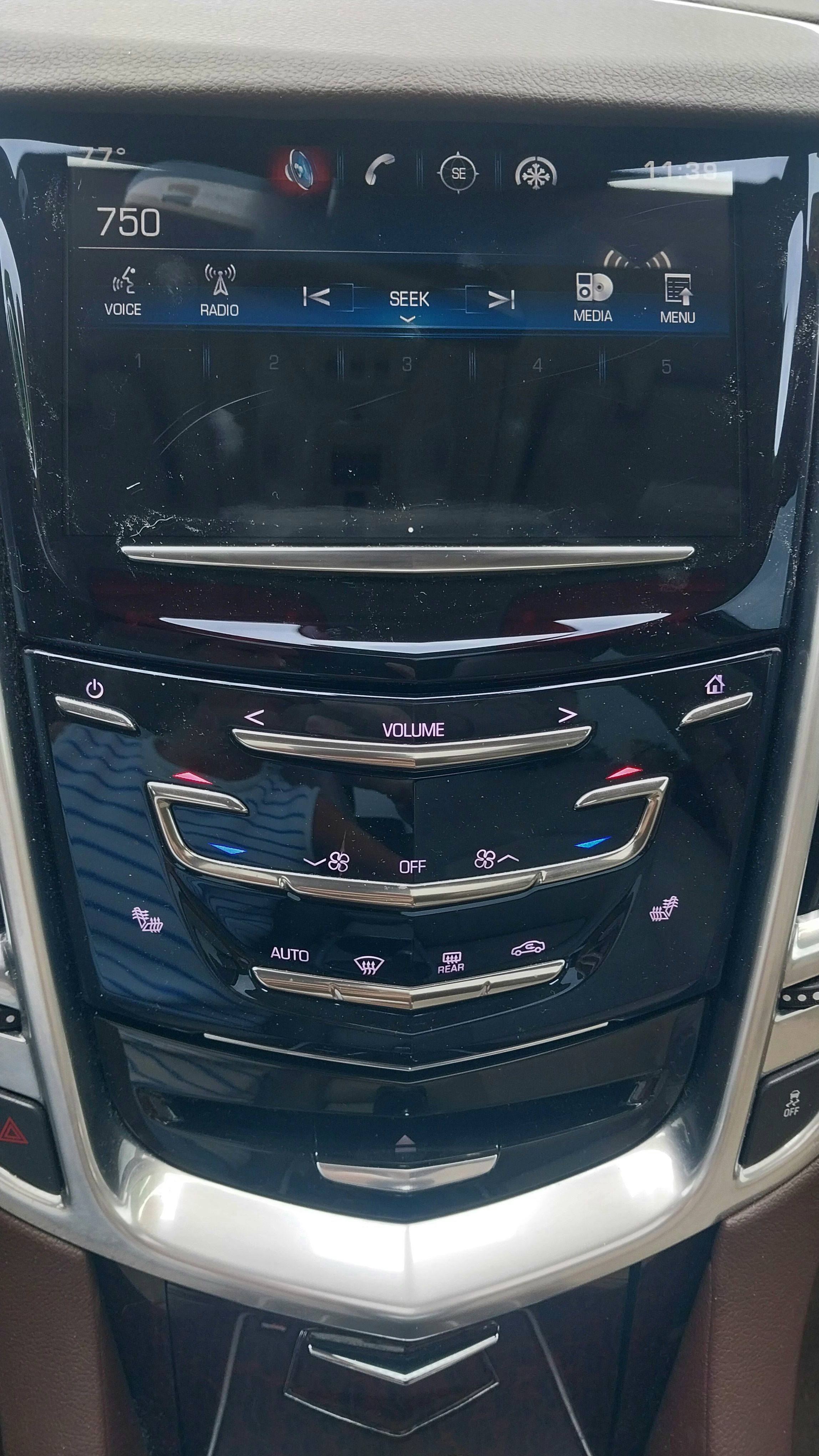 Used 2016 Cadillac SRX FWD Luxury image 12
