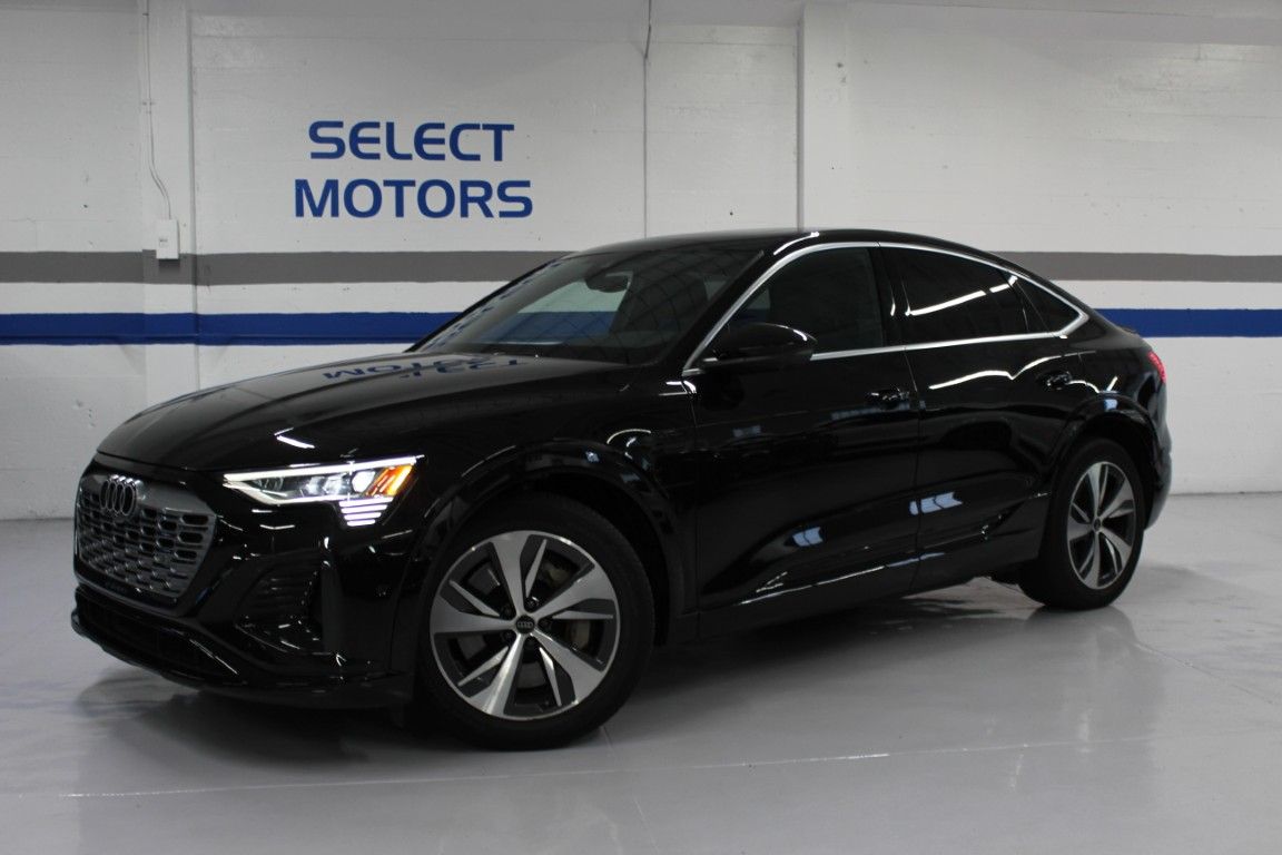 Used 2024 Audi Q8 e-tron Premium Plus Sportback AWD/4WD image 2
