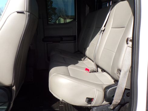 Used 2019 Ford F250 XL image 8