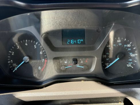 Used 2018 Ford Transit 250 image 9