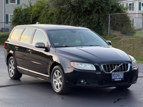 Used 2009 Volvo V70 UNAVAIL FWD image 7