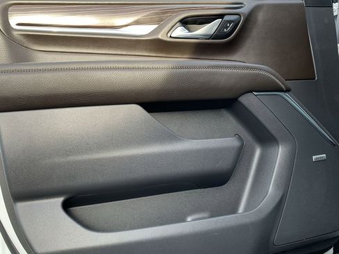 Used 2021 GMC Yukon Denali image 16